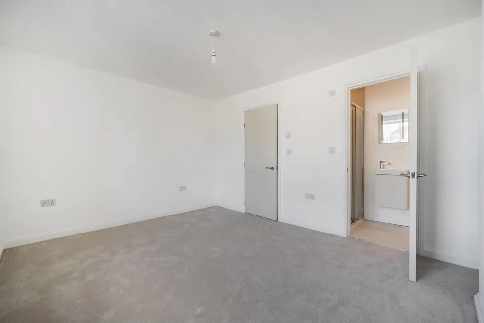 Watermoor Road, Cirencester, GL7 photo 13