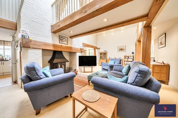 Stores Hill, Dalham, CB8 photo 4