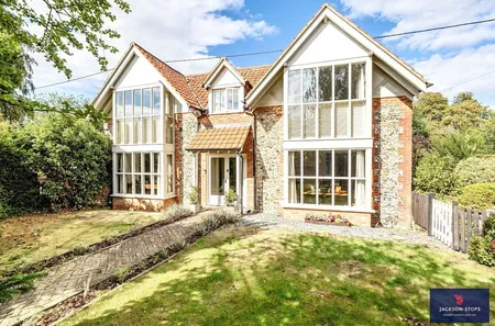 Stores Hill, Dalham, CB8
