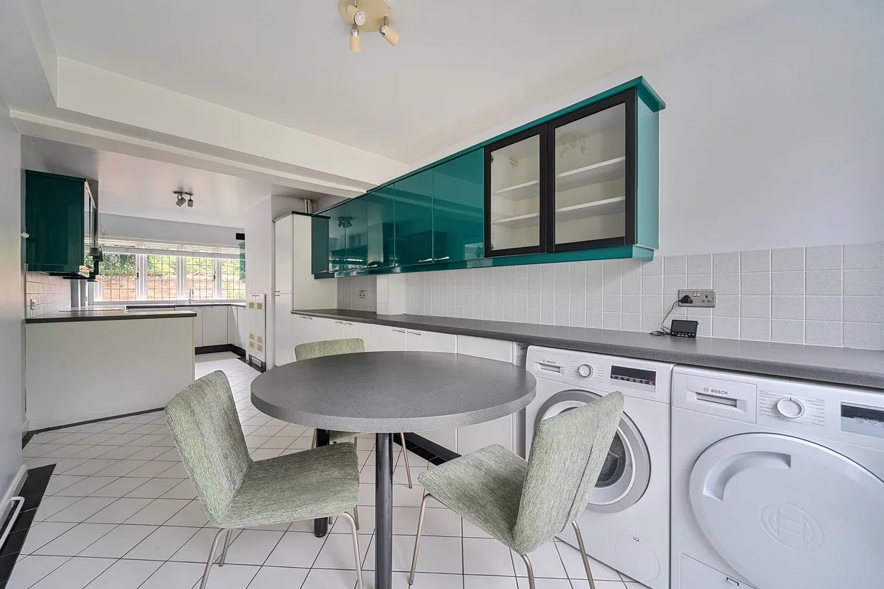 Bettoney Vere, Bray, Maidenhead, SL6 photo 5