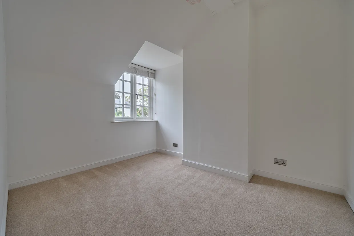 Bettoney Vere, Bray, Maidenhead, SL6 photo 11