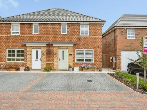 Farmhouse Drive, Hatfield, Doncasterphoto