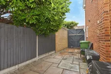 Nunsbury Drive, Broxbourne