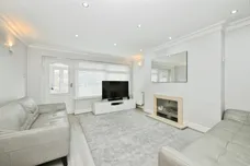 Nunsbury Drive, Broxbourne