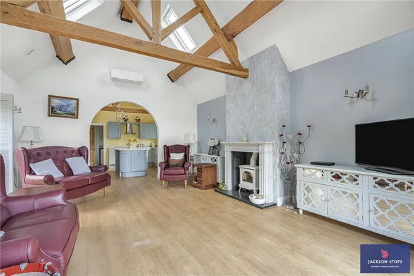 Saneco Lane, Brixworth, NN6 photo 5