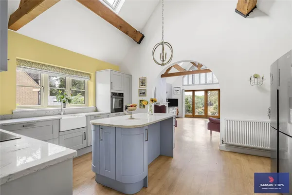 Saneco Lane, Brixworth, NN6 photo 2