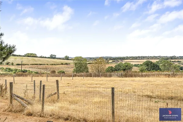 Saneco Lane, Brixworth, NN6 photo 25