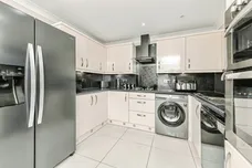 Brunswick Place, Heckmondwike