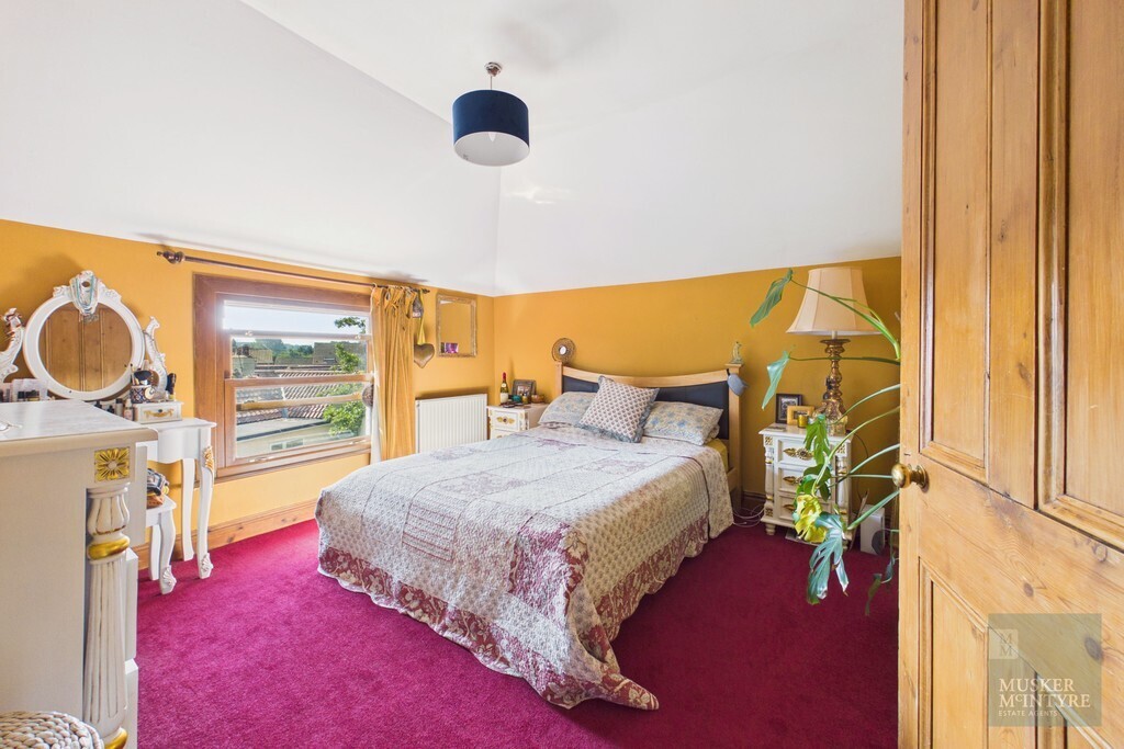 The Sidings, Earsham, Bungay Image 9