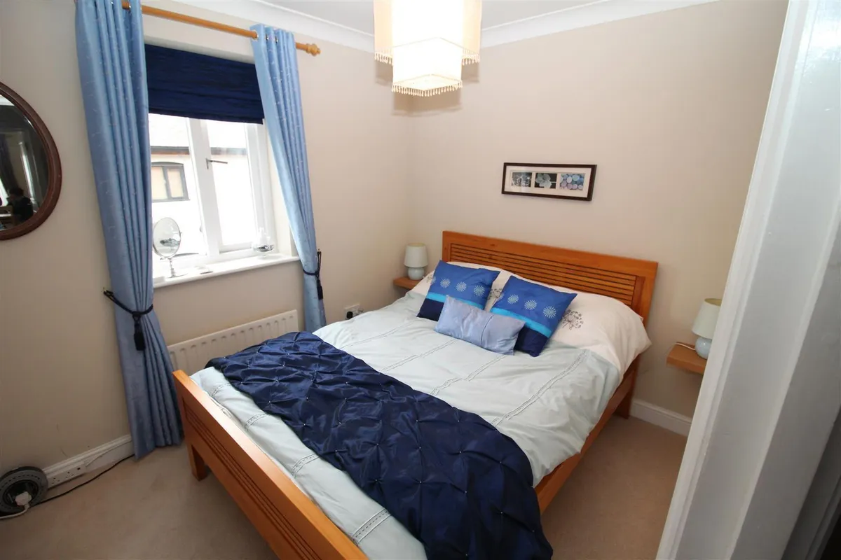 Barbers Wharf, Poole