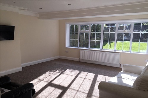 27 Wentworth Street, Huddersfield, HD1 Image 2