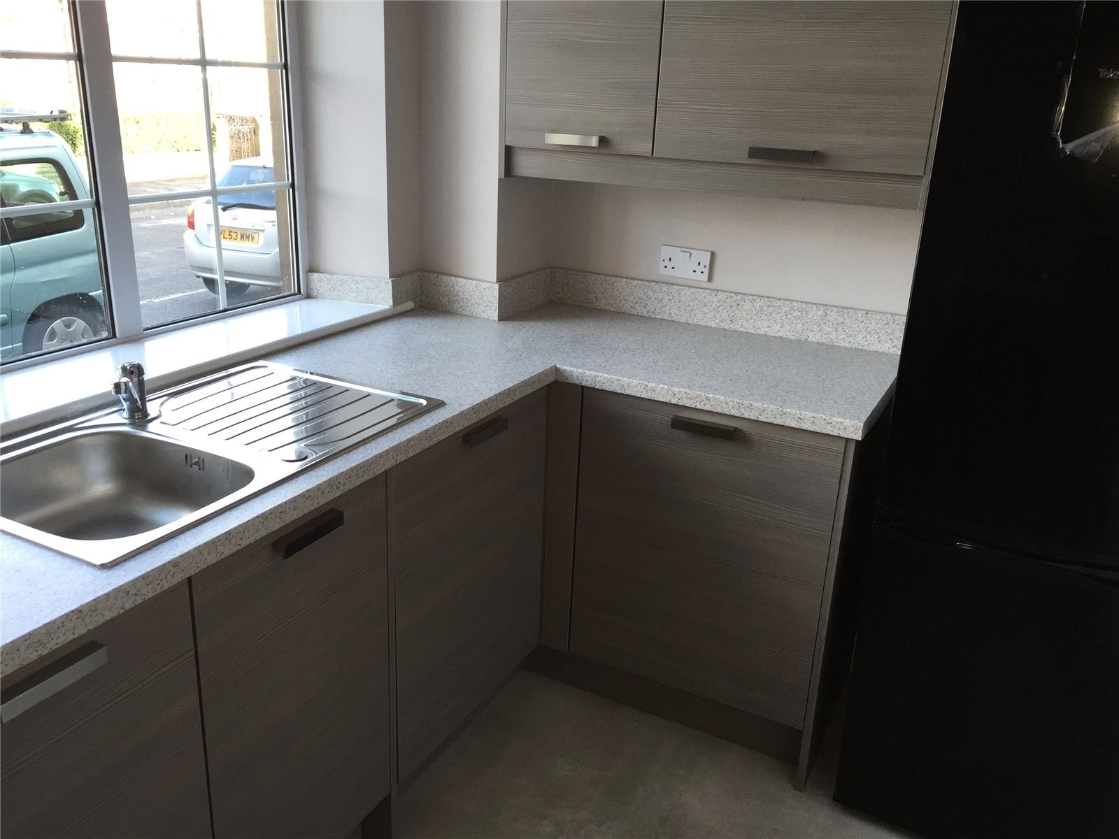 27 Wentworth Street, Huddersfield, HD1 Image 5