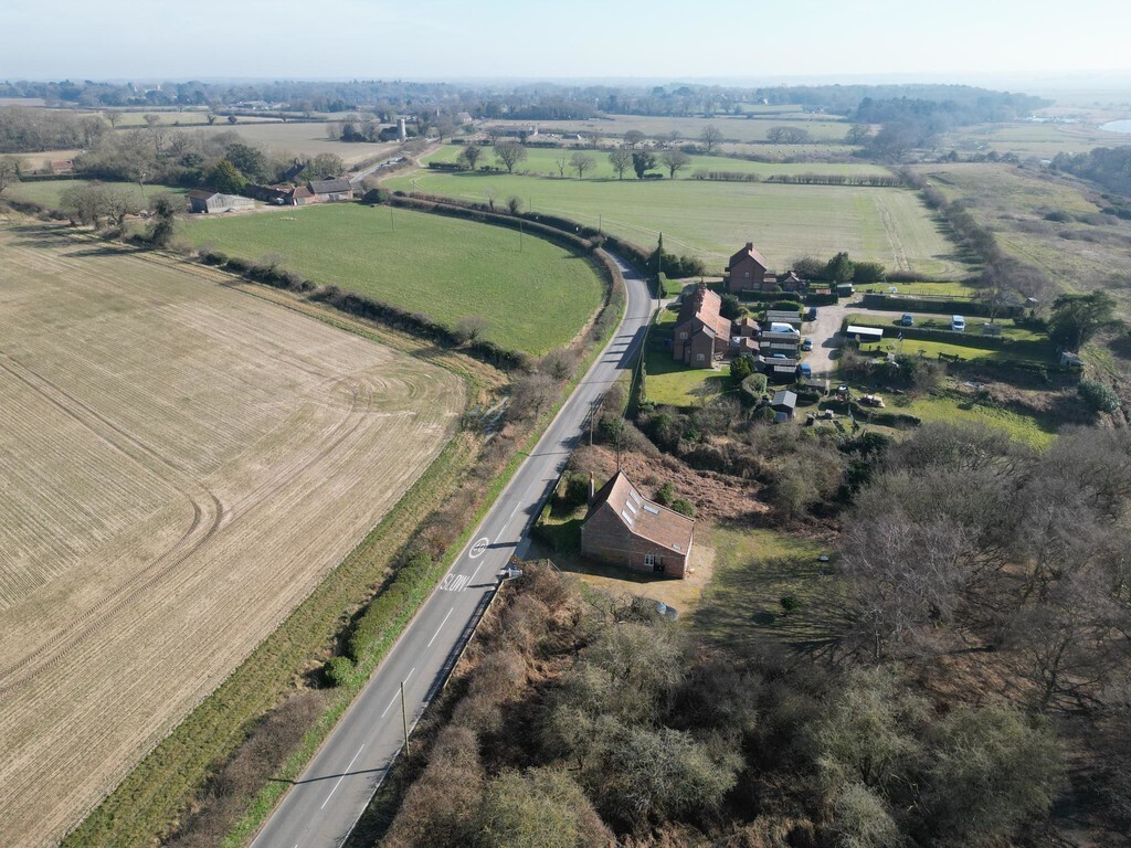 St. Olaves Road, Herringfleet Image 1