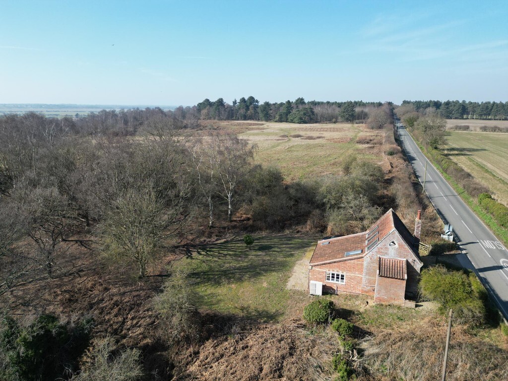 St. Olaves Road, Herringfleet Image 2