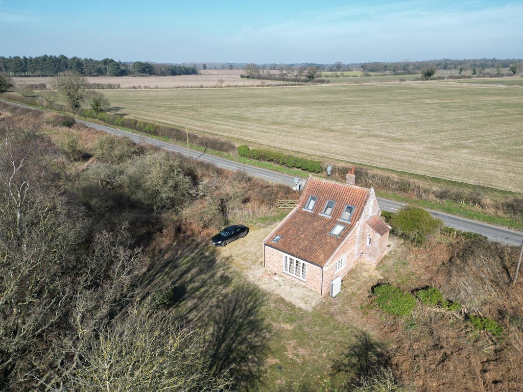 St. Olaves Road, Herringfleet Image 12