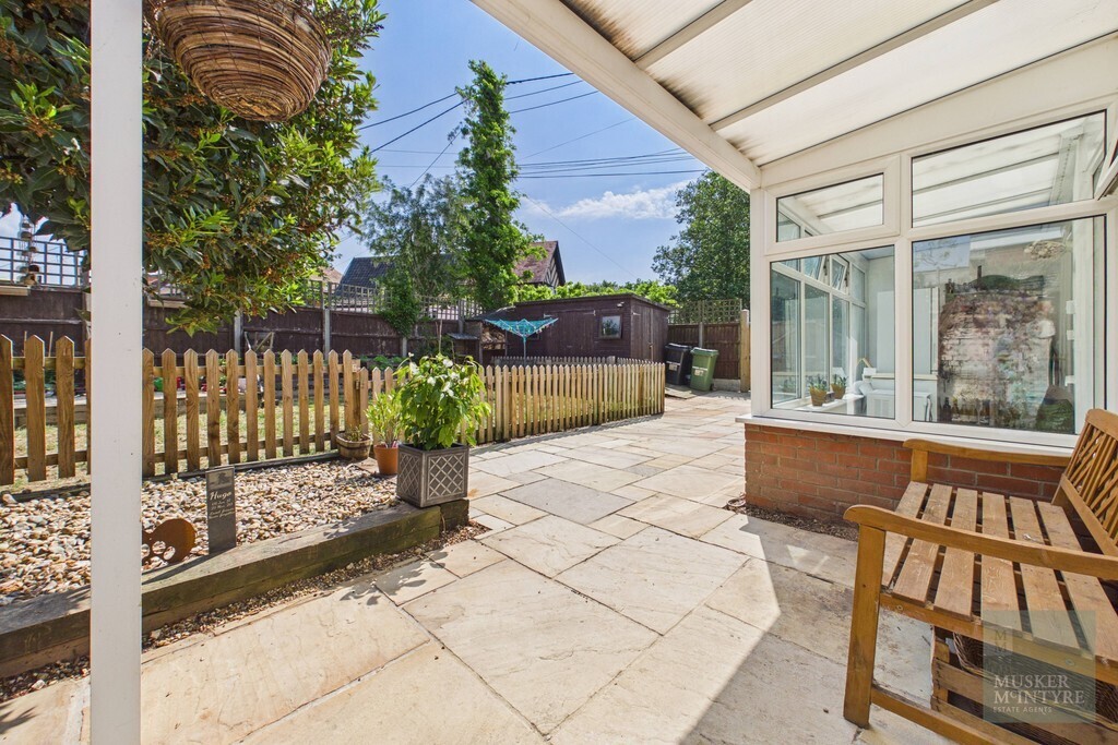 The Street, Earsham Image 13