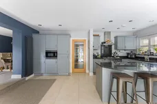 Windmill Lane, Bledlow Ridge, HP14 photo 9