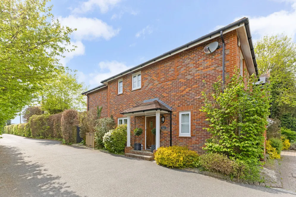 Windmill Lane, Bledlow Ridge, HP14 photo 18