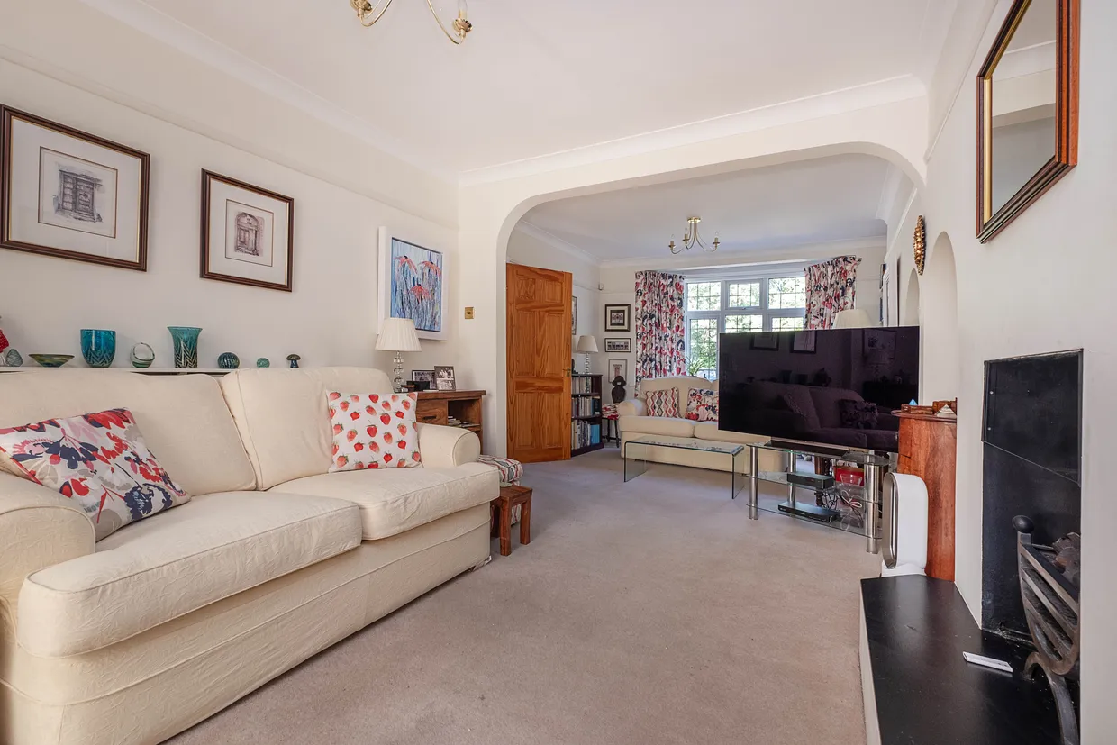 Westcoombe Avenue, London, SW20 photo 6