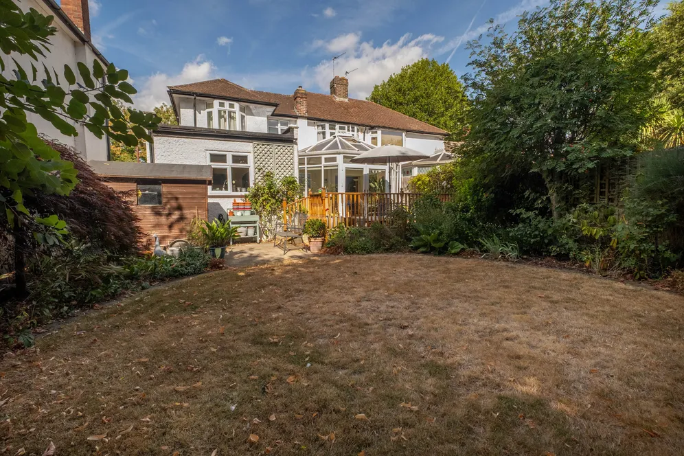 Westcoombe Avenue, London, SW20 photo 12