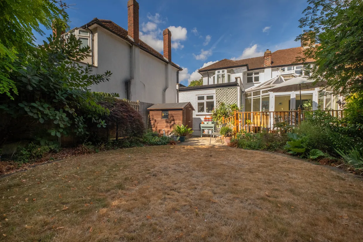 Westcoombe Avenue, London, SW20 photo 24