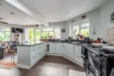 Crosswater Lane, Churt, Farnham, GU10 photo 3