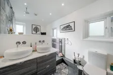 Crosswater Lane, Churt, Farnham, GU10 photo 6