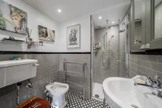 Crosswater Lane, Churt, Farnham, GU10 photo 17
