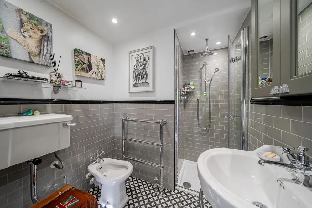 Crosswater Lane, Churt, Farnham, GU10 photo 17