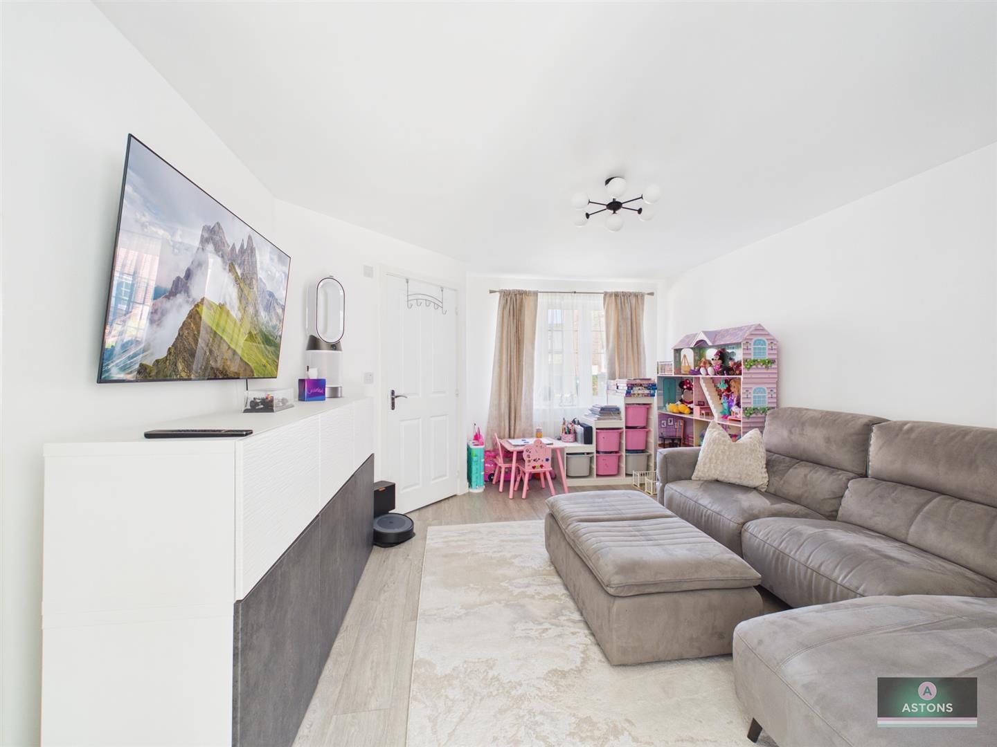 Eames Way, Crawley Image 2