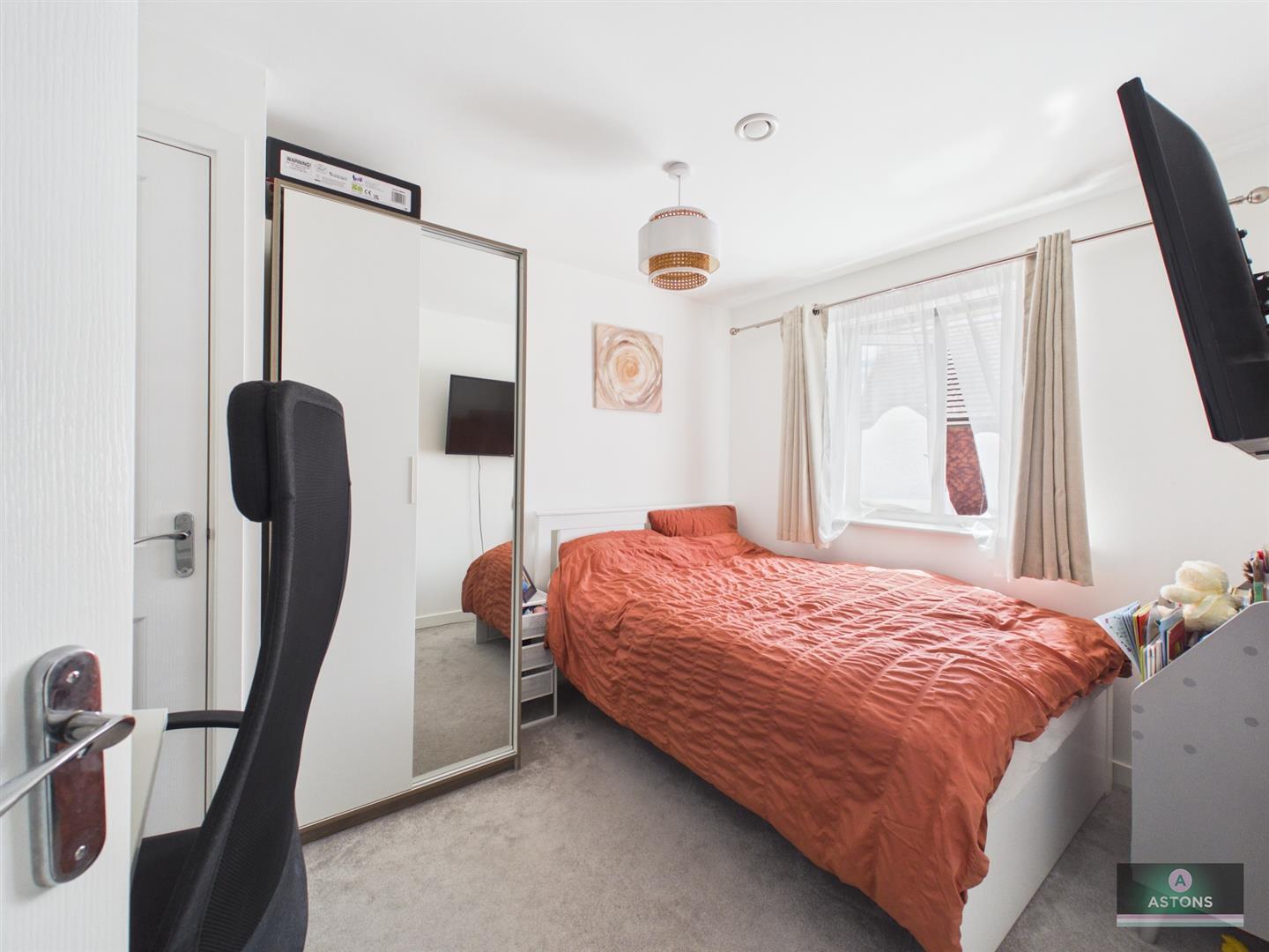 Eames Way, Crawley Image 12
