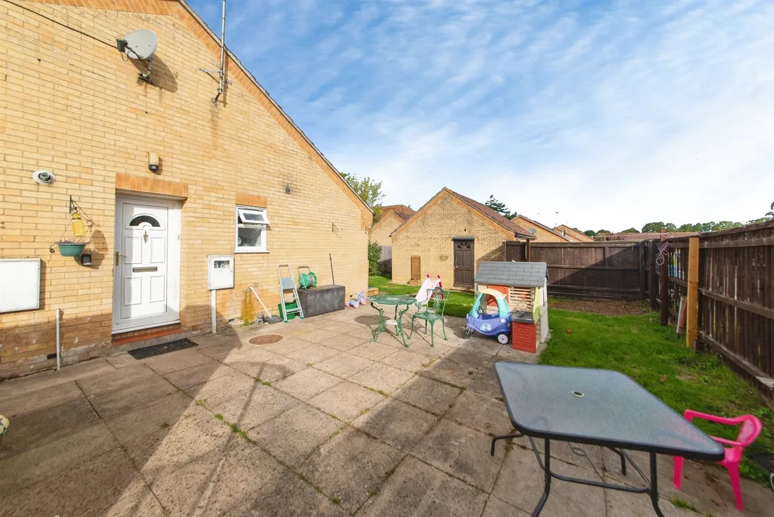 Property photo 11