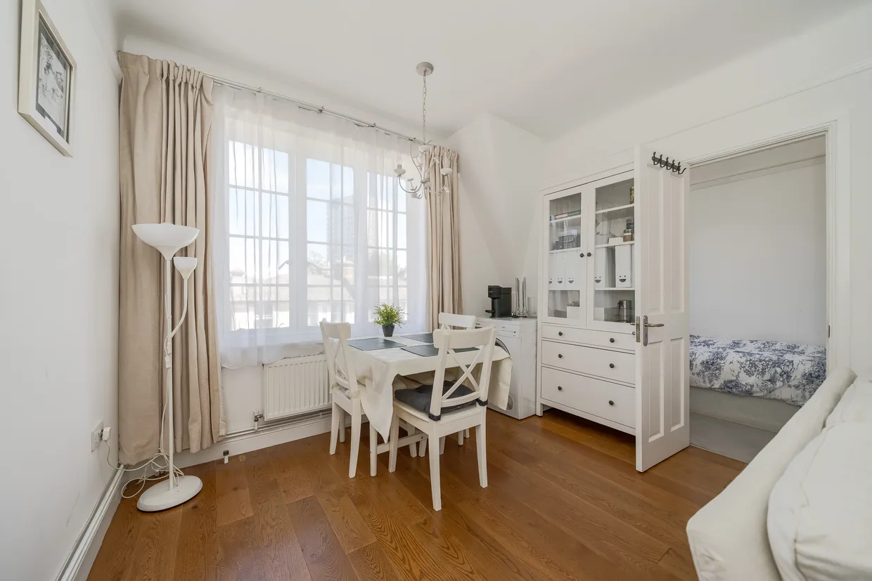 Mortimer Crescent, London, NW6 photo 9