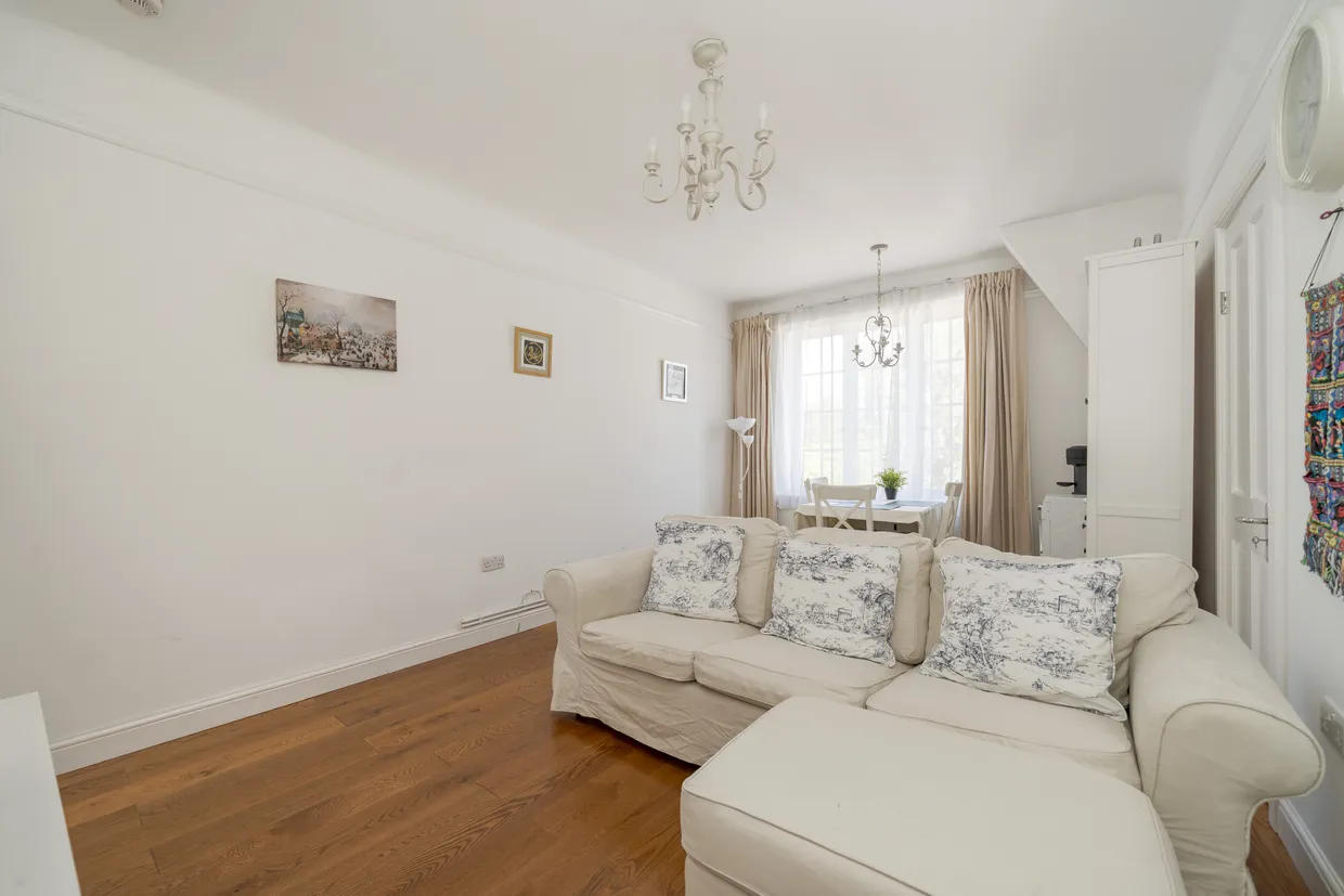 Mortimer Crescent, London, NW6 photo 18