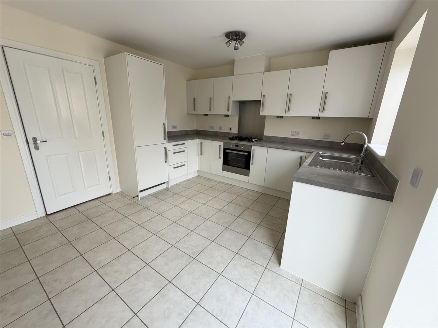 Brampton Grange Drive, Daventry Image 2