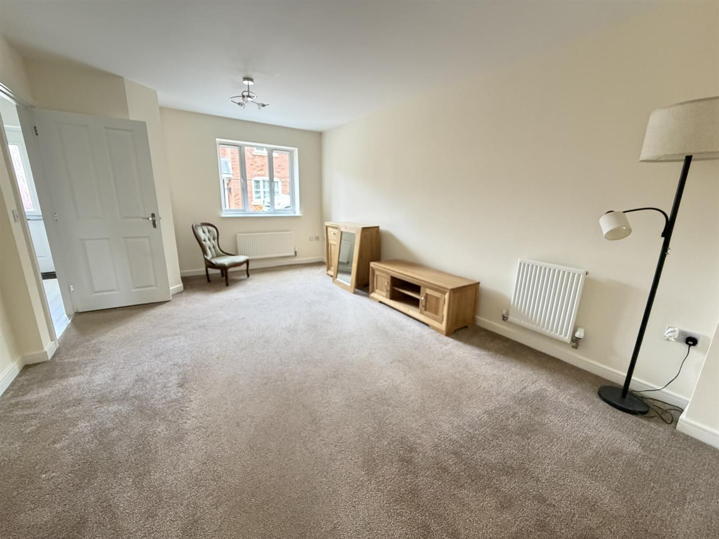 Brampton Grange Drive, Daventry Image 6