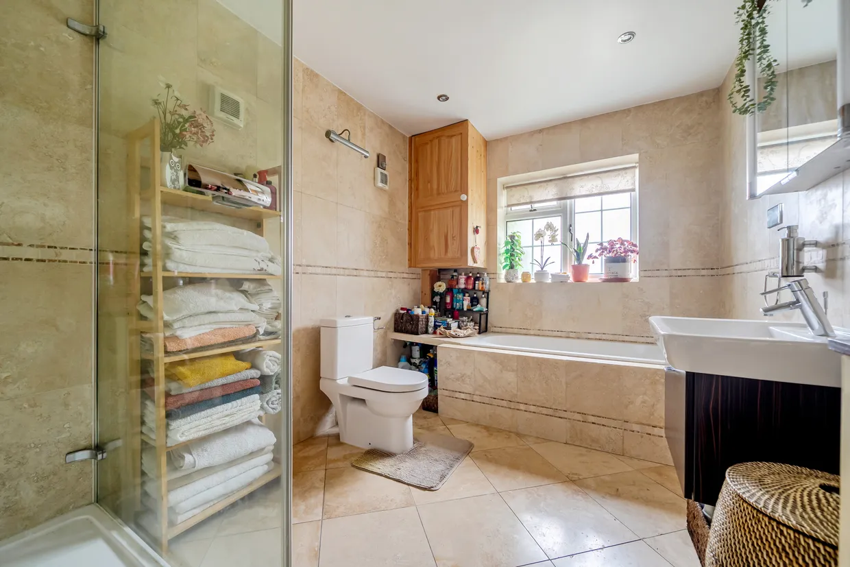 Courthouse Road, Maidenhead, SL6 photo 12