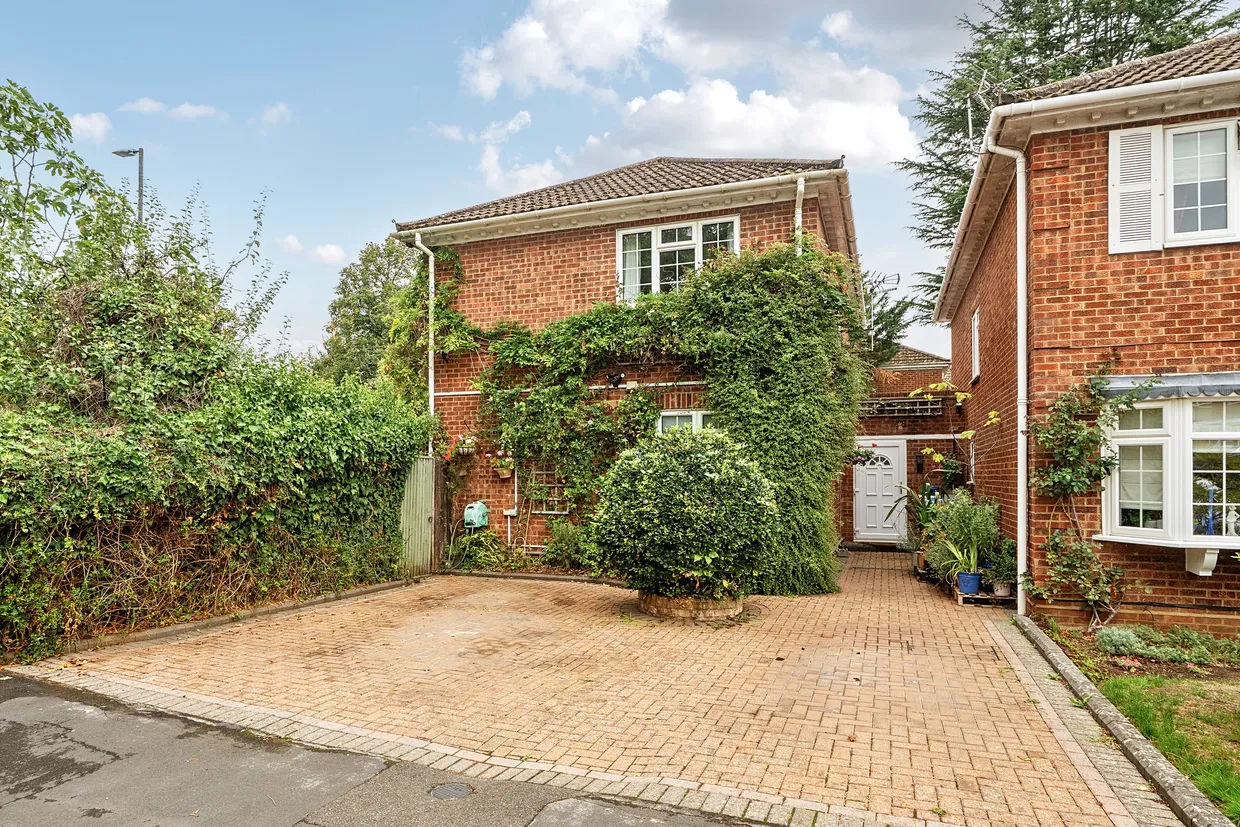 Courthouse Road, Maidenhead, SL6 photo 15