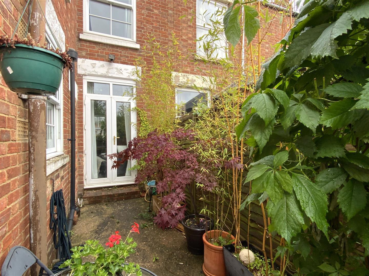 Clarence Road, Stony Stratford, Milton Keynes Image 11