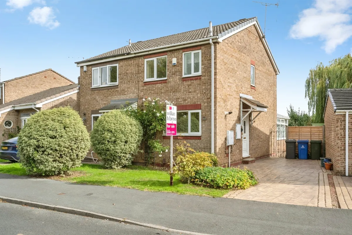 Aldcliffe Crescent, Balby, Doncaster