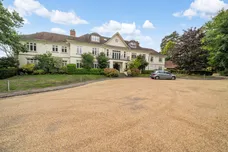 Priory Road, Sunningdale, SL5 photo 1