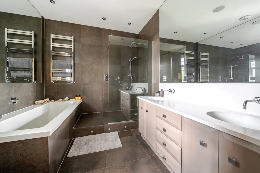 Priory Road, Sunningdale, SL5 photo 8
