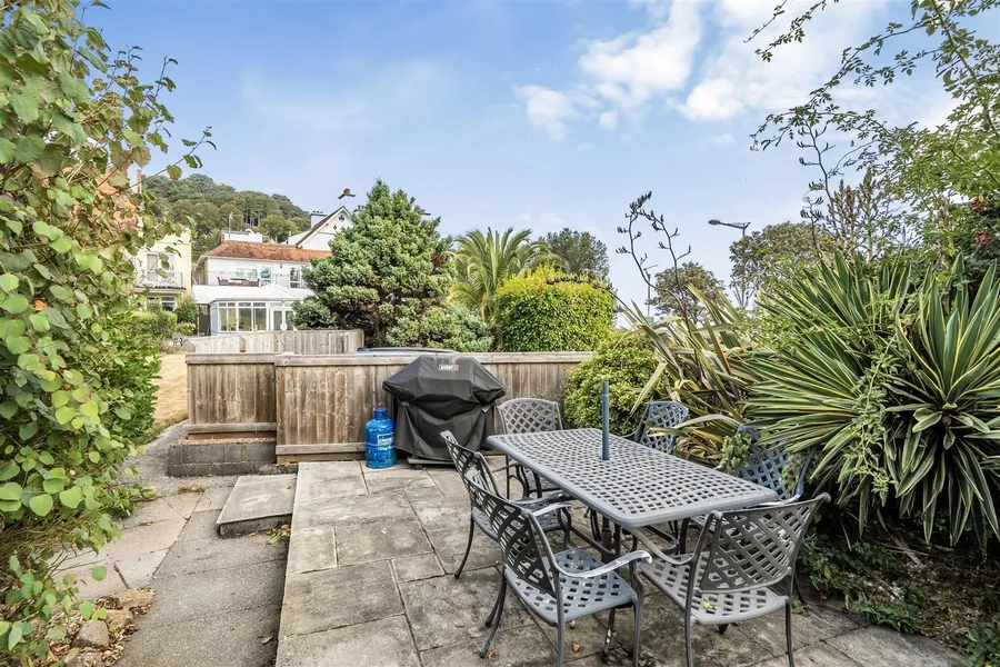 Property Image 40