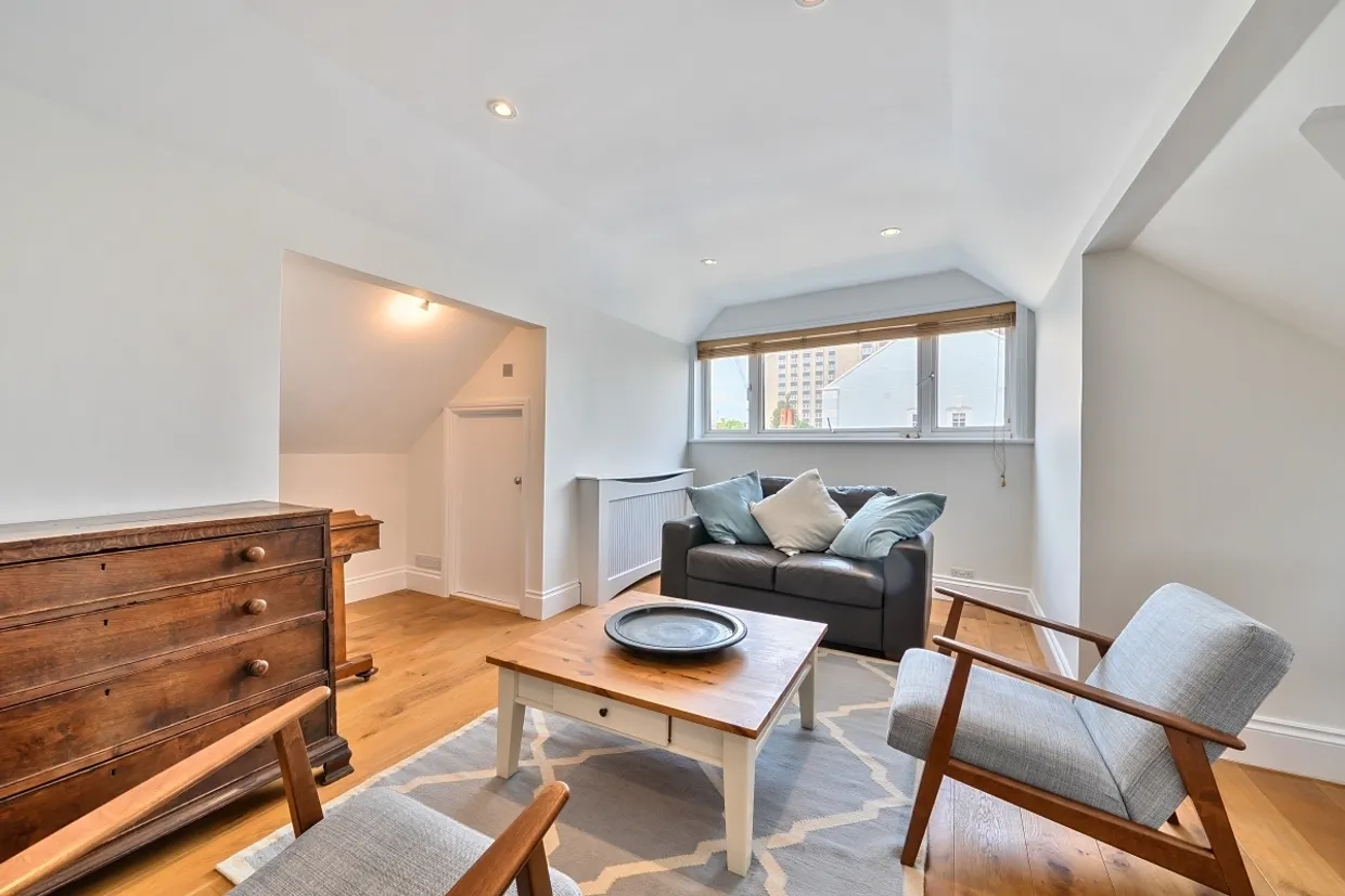 Tamworth St Fulham SW6 photo 2
