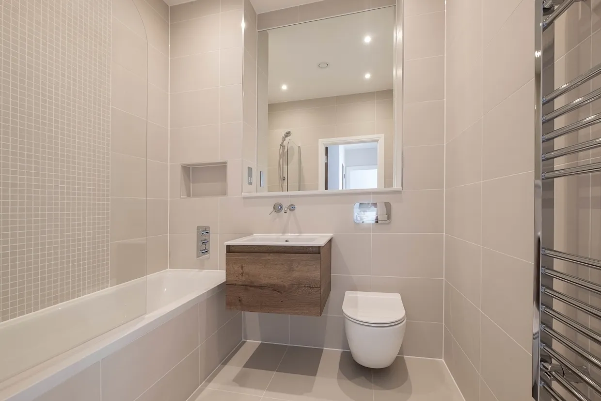 Merton Road London SW19 photo 7
