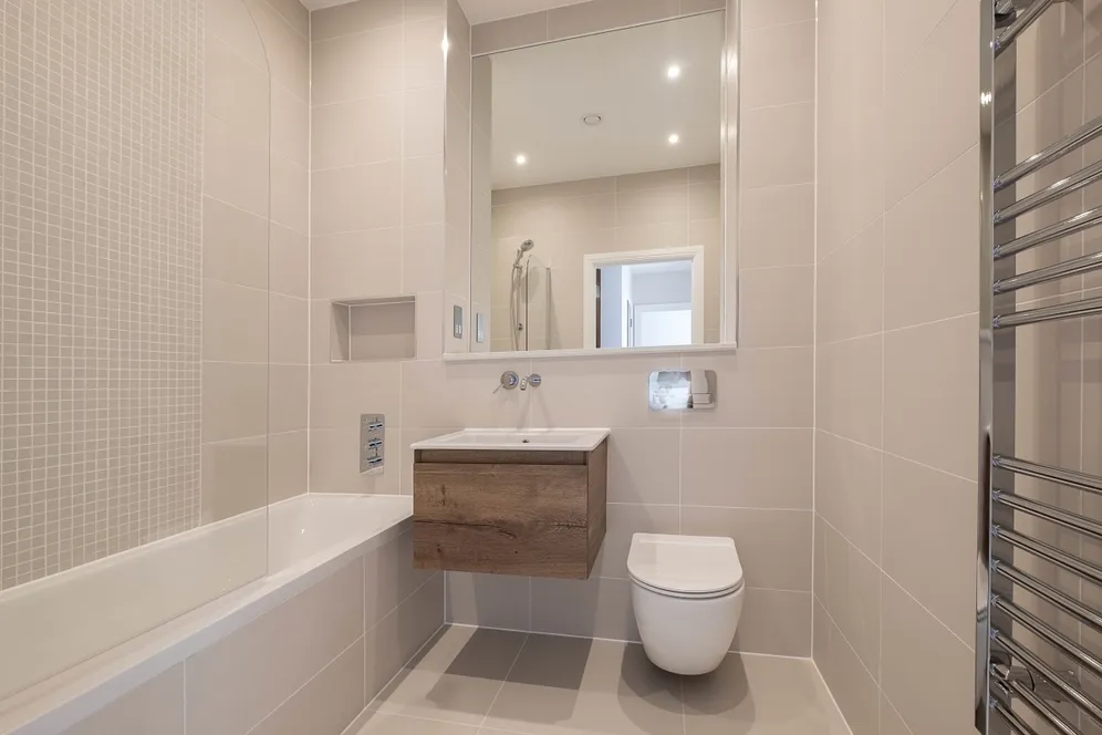 Merton Road London SW19 photo 7