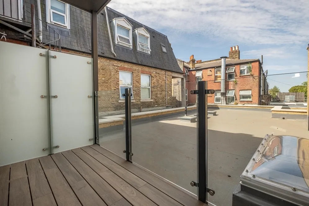 Merton Road London SW19 photo 9
