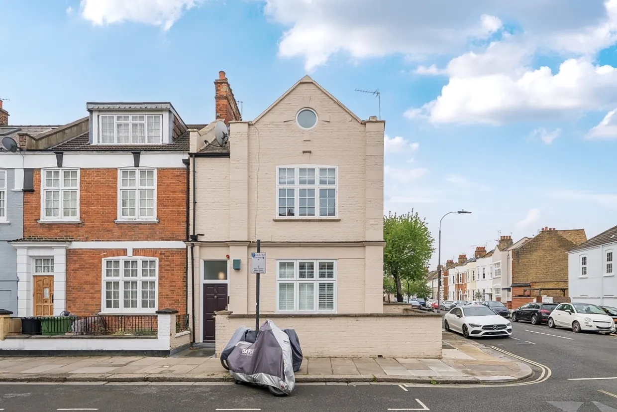 Tamworth St Fulham SW6 photo 12