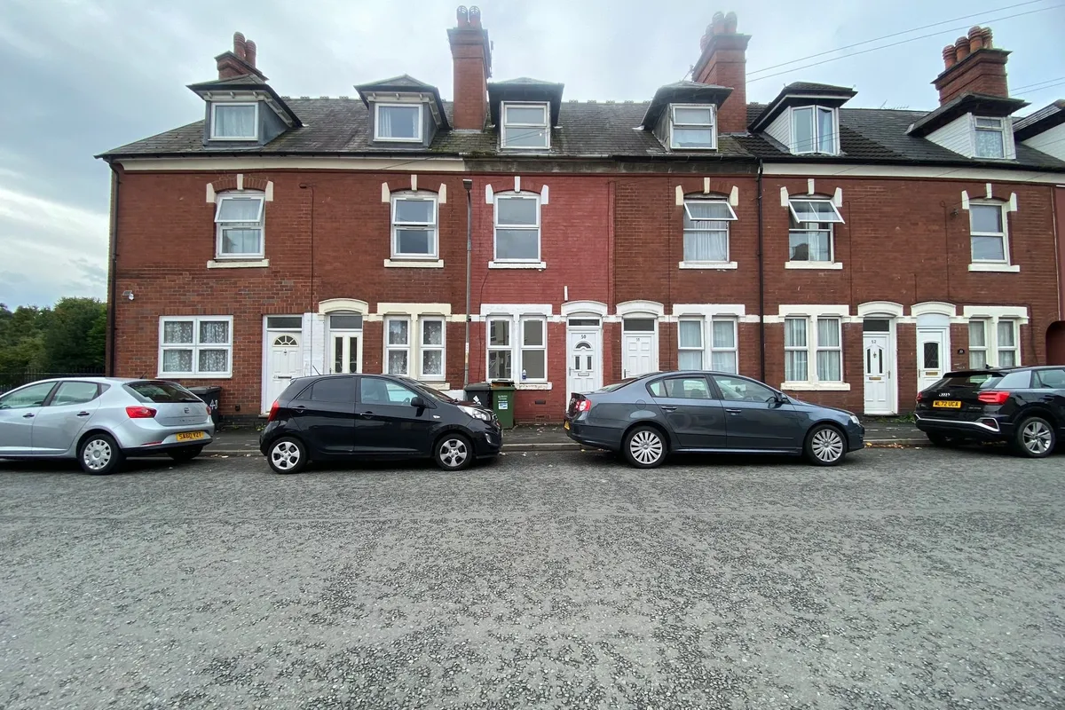 Radford Avenue, KIDDERMINSTER