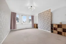 Crags Road, Paisley